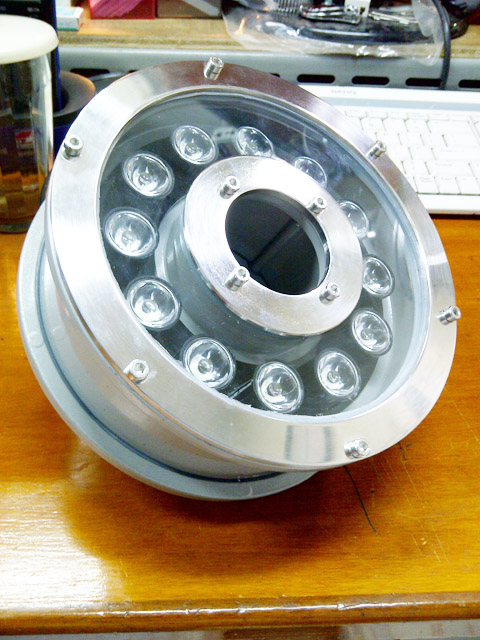 Lampu Sorot Kolam Renang / Air Mancur LED 18 Watt